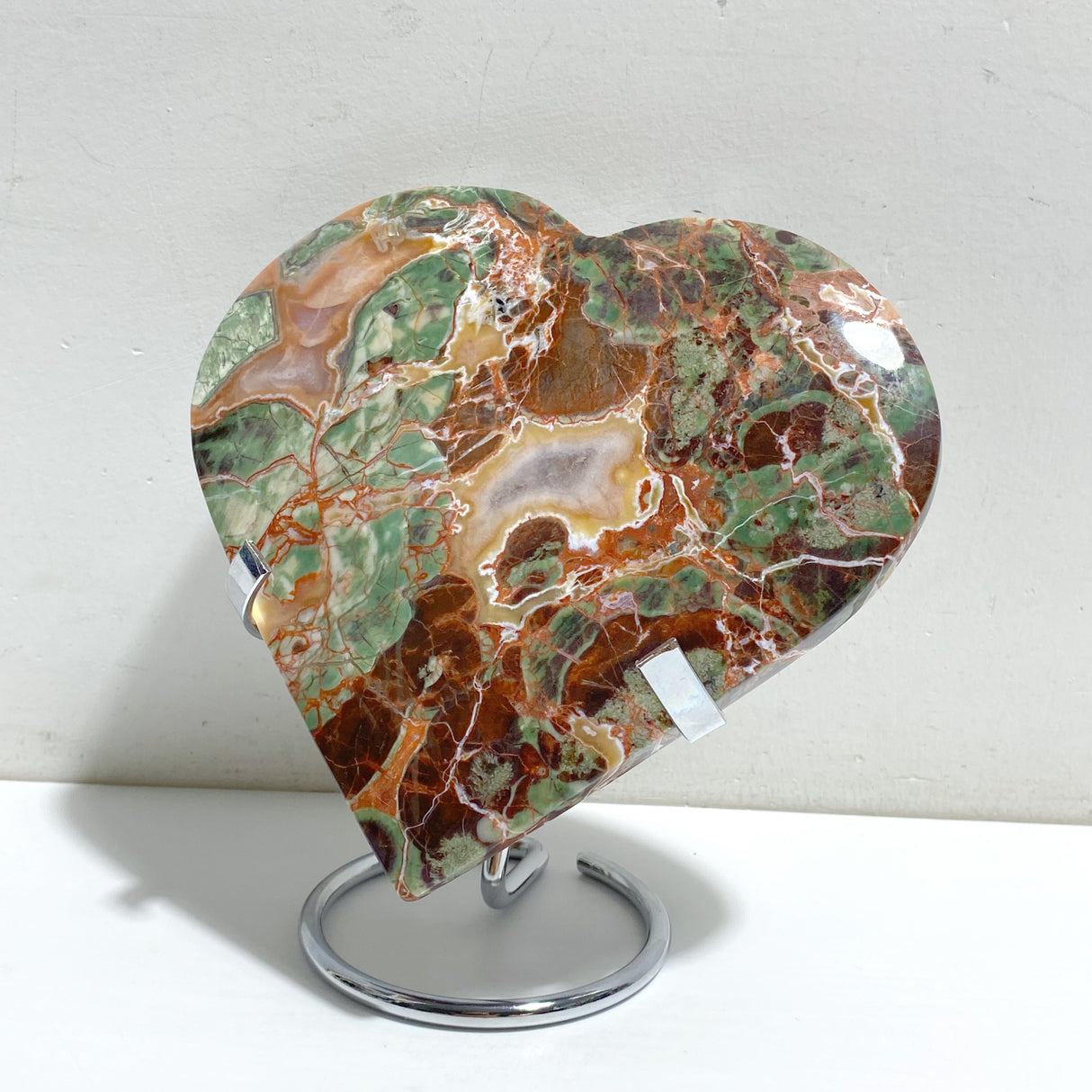 4 Pieces Large Money Agate Heart With Stand