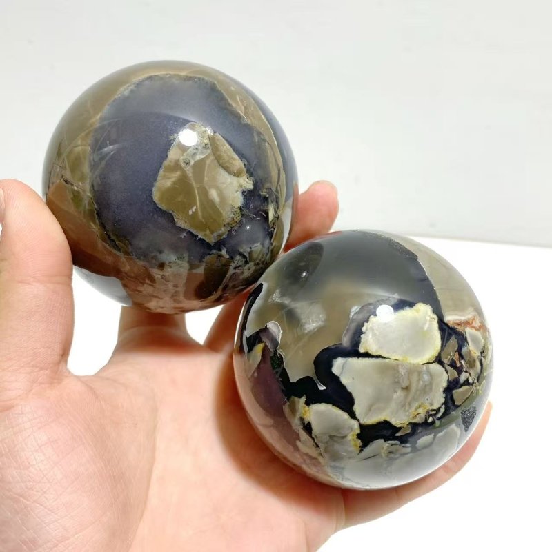 13 Pieces Volcano Agate Sphere(UV - Reactive) - Wholesale Crystals