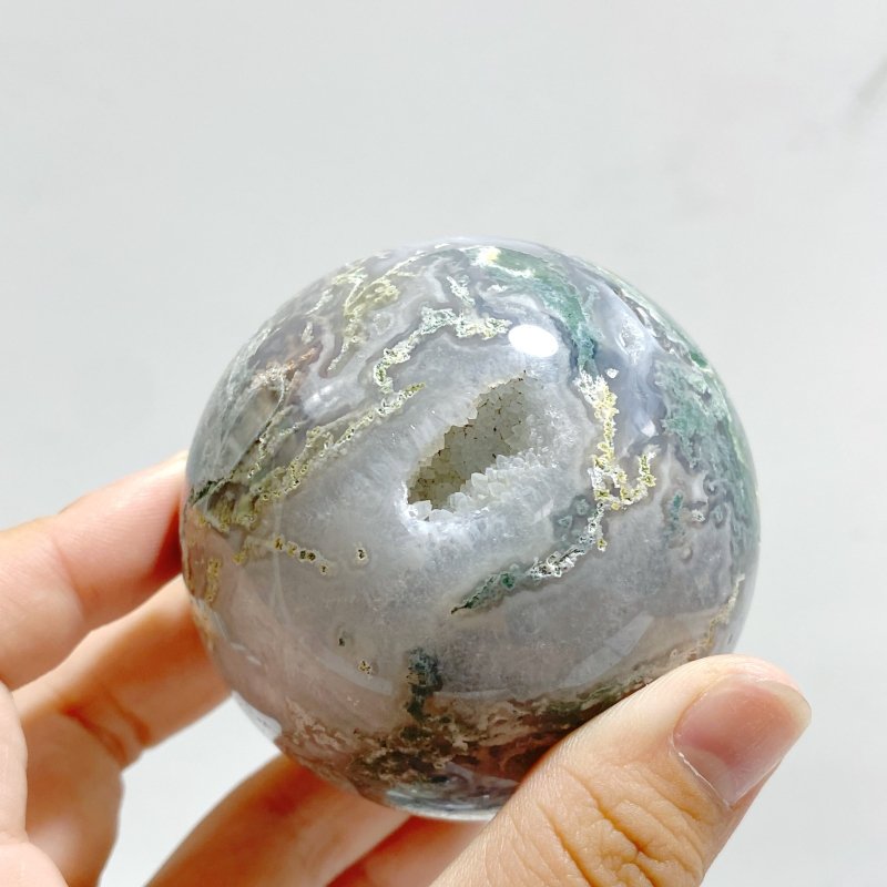 17 Pieces Moss Agate Spheres - Wholesale Crystals