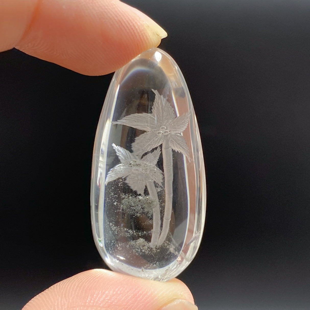 3 Pieces Beautiful Tree Garden Quartz Inner Scene Carving