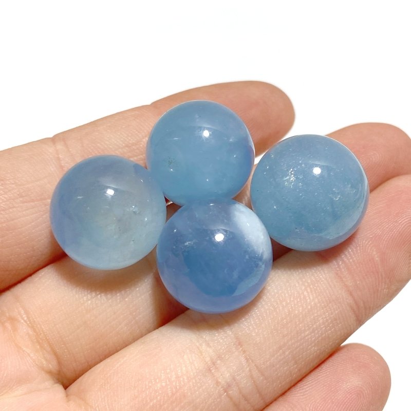 21 Pieces High Quality Aquamarine Spheres - Wholesale Crystals