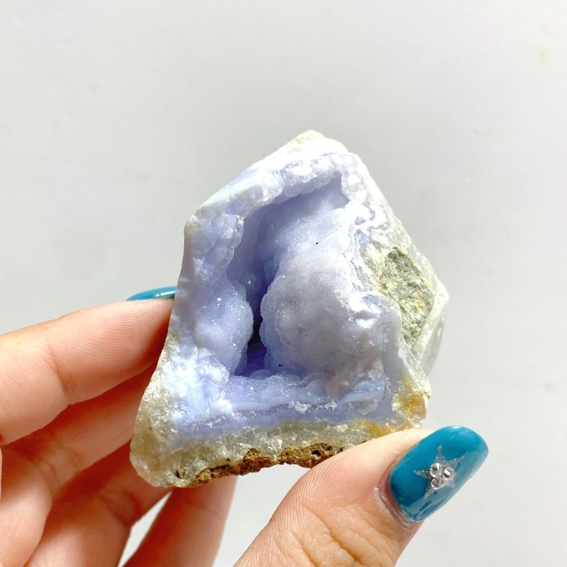 29 Pieces Geode Blue Chalcedony Druzy - Wholesale Crystals