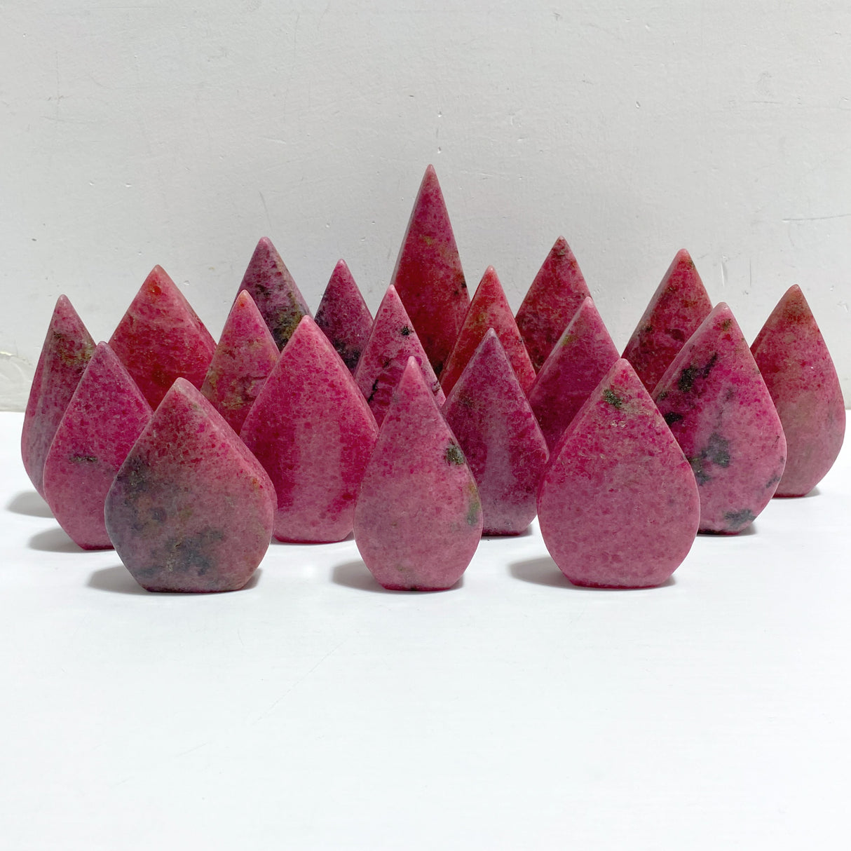 19 Pieces High Quality Rhodonite Arrow Head Shape