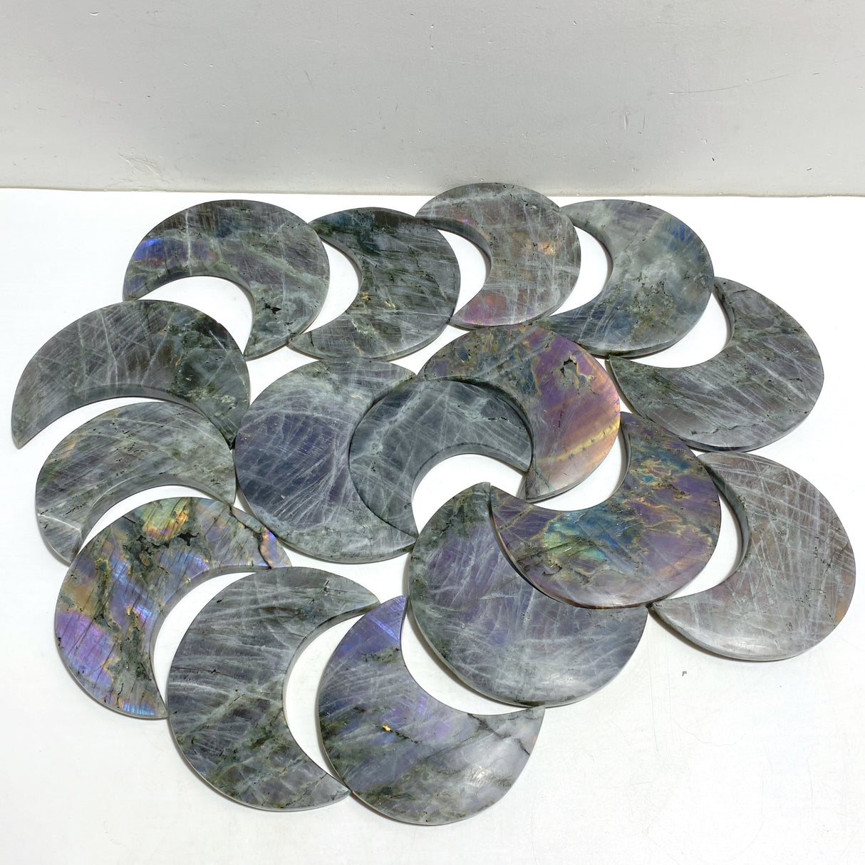 16 Pieces Beautiful Large Labradorite Moon Carving