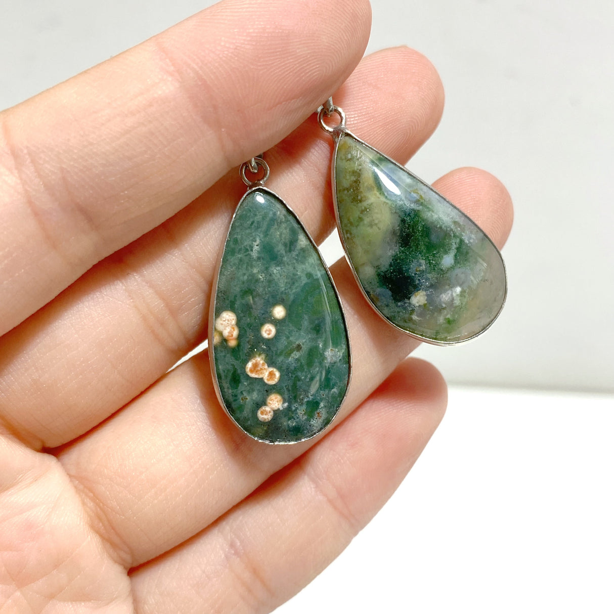 40 Pieces 8th Vein Ocean Japser Pendants