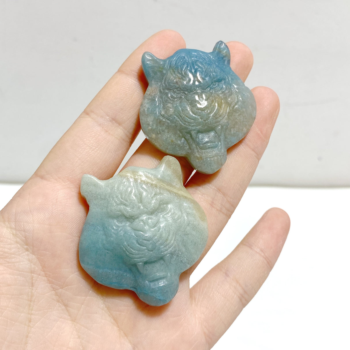 13 Pieces Trolleite Stone Tiger Head Carving Closeout