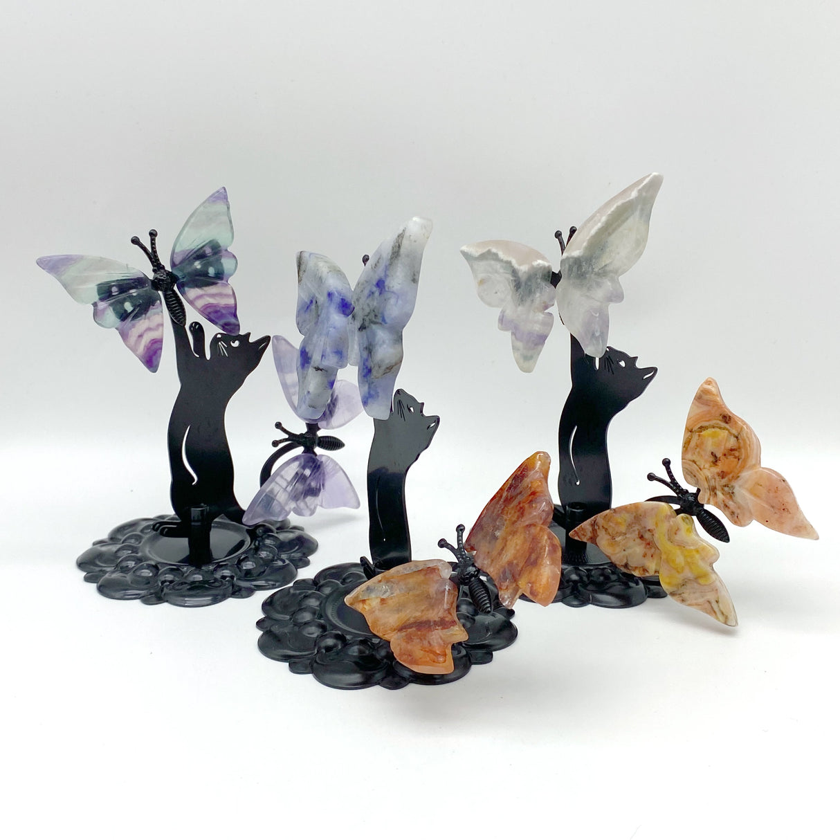 Mixed Materials Butterfly Wing Carving With Cat Stand Wholesale
