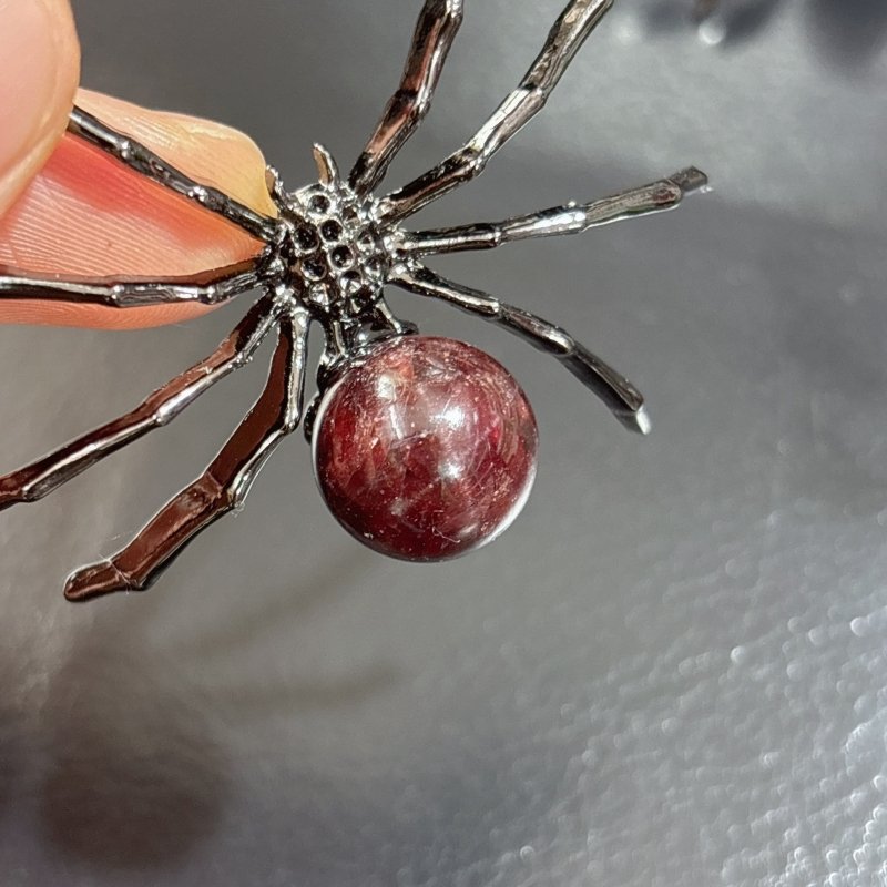 Six Star Line Garnet Crystal Sphere Spider Ornament Handmade Alloy Spider Wholesale -Wholesale Crystals