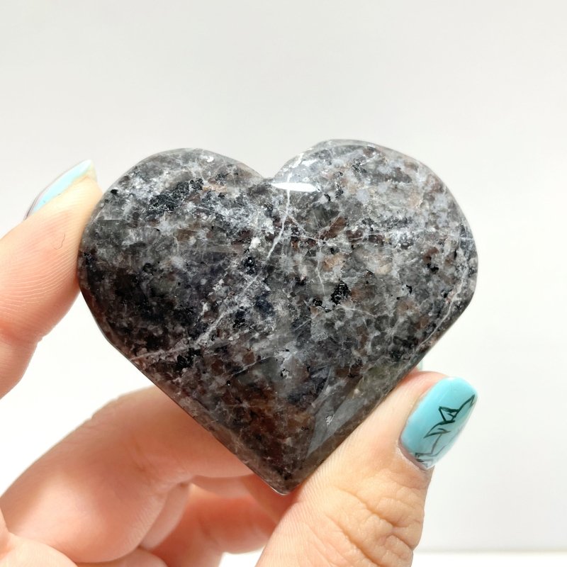 Yooperlite Heart Wholesale (UV - Reactive) - Wholesale Crystals
