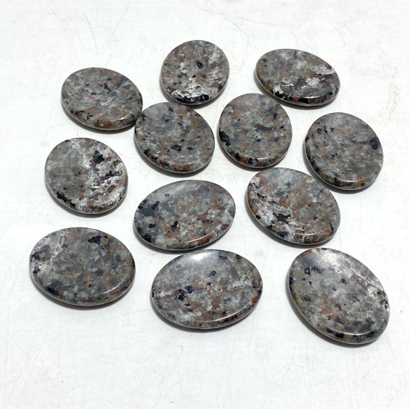 Yooperlite Worry Stone Wholesale(UV - Reactive) - Wholesale Crystals