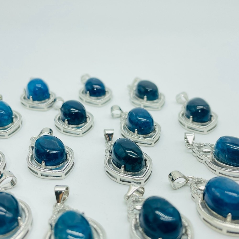 Beautiful Apatite Pendant Charm Wholesale -Wholesale Crystals