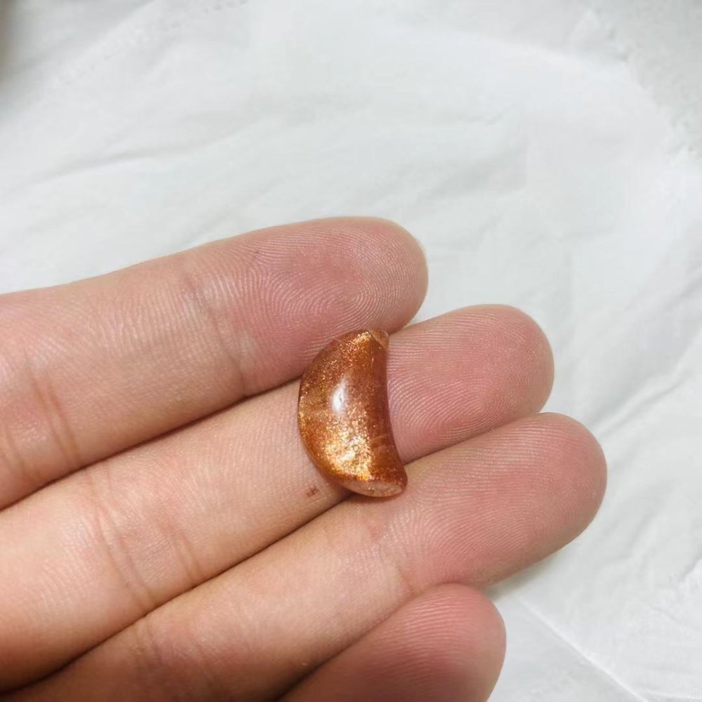 Sunstone Moon Shape Wholesale Crystal Diy Pendant -Wholesale Crystals