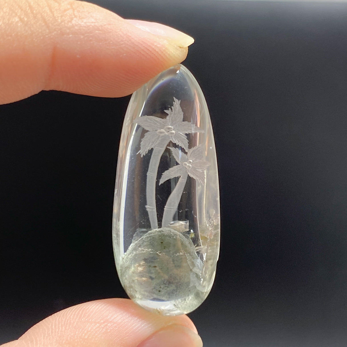 3 Pieces Beautiful Tree Garden Quartz Inner Scene Carving