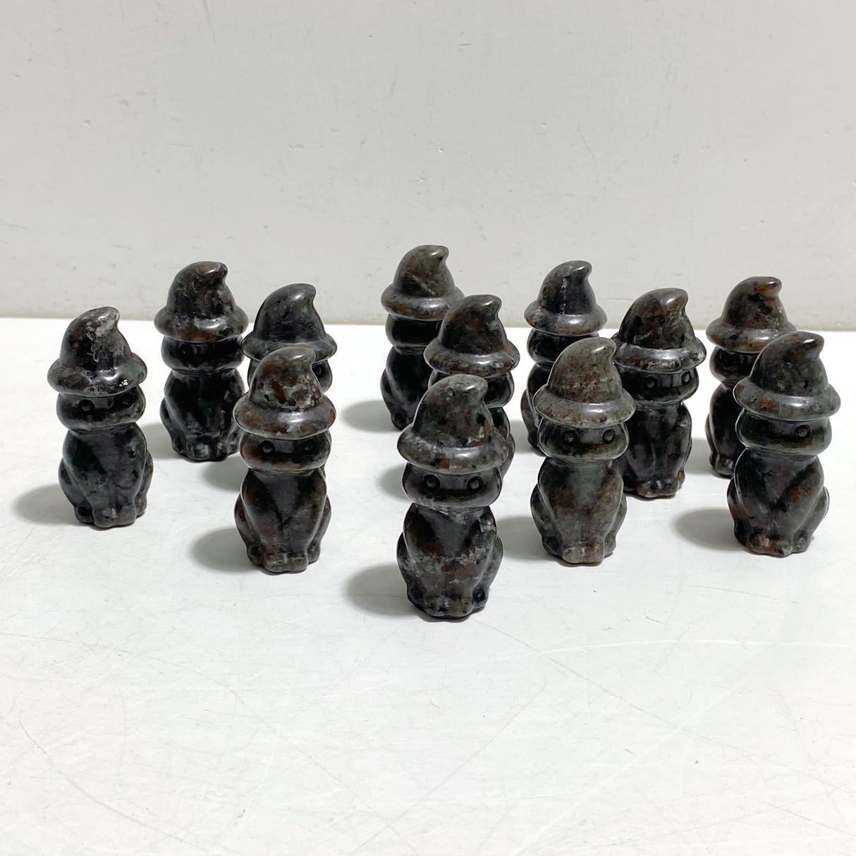 Yooperlite Witch Kitty Crystal Carving Wholesale