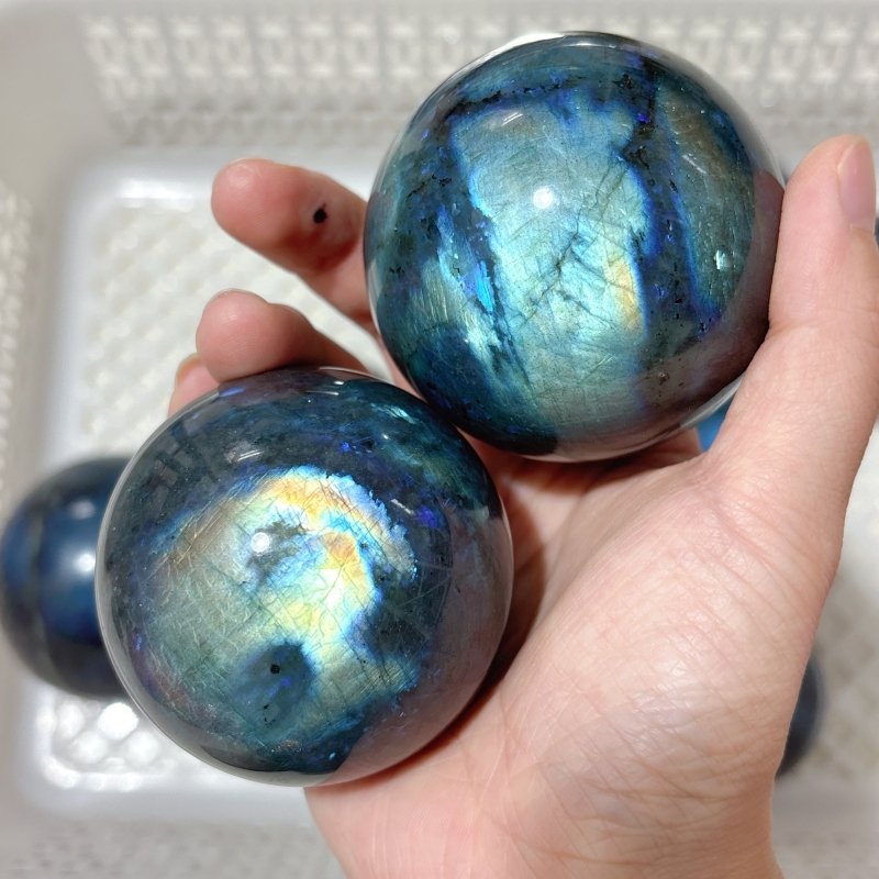 10 Pieces High Quality Strong Light Labradorite Spheres - Wholesale Crystals