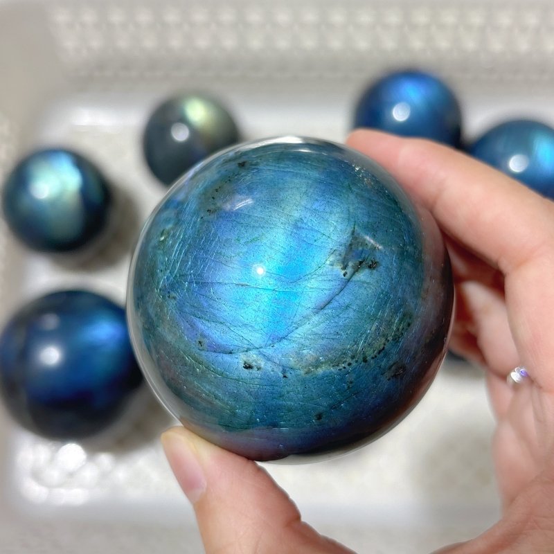 10 Pieces High Quality Strong Light Labradorite Spheres - Wholesale Crystals