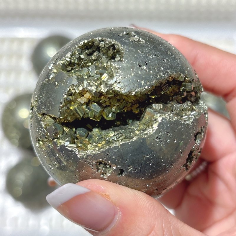 11 Pieces High Quality Pyrite Spheres Ball - Wholesale Crystals