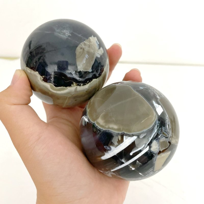 13 Pieces Volcano Agate Spheres Balls(UV - Reactive) - Wholesale Crystals