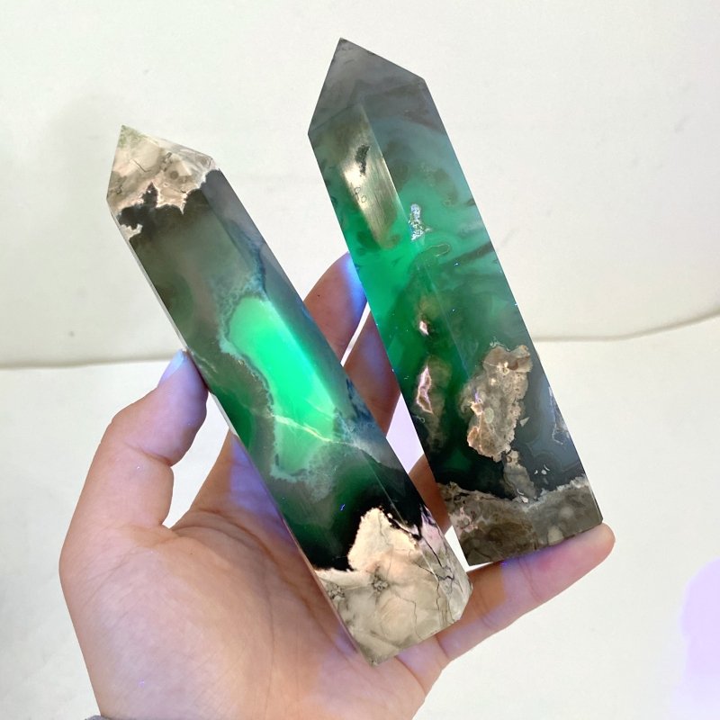 14 - 20CM Volcano Agate Point Wholesale (UV - Reactive) - Wholesale Crystals