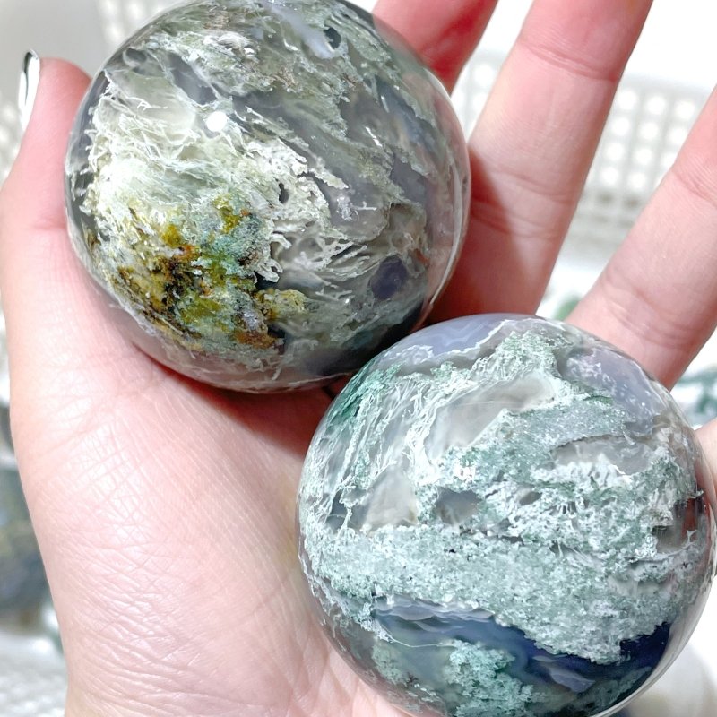 17 Pieces Geode Druzy Moss Agate Spheres - Wholesale Crystals