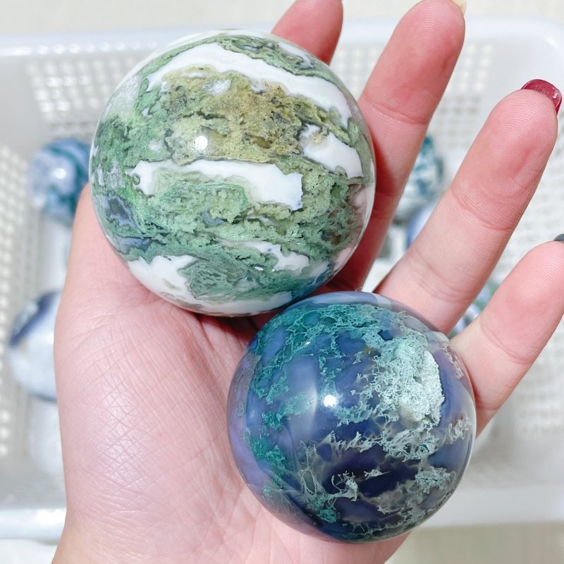 17 Pieces Geode Druzy Moss Agate Spheres - Wholesale Crystals