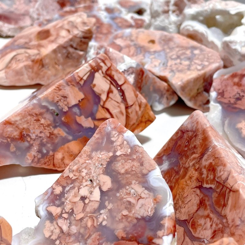 18 Pieces Polished Pink Agate Geode Free Form - Wholesale Crystals