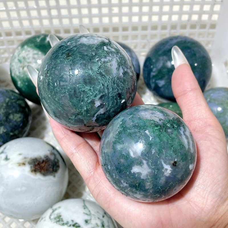 19 Pieces Moss Agate Spheres Clearance - Wholesale Crystals