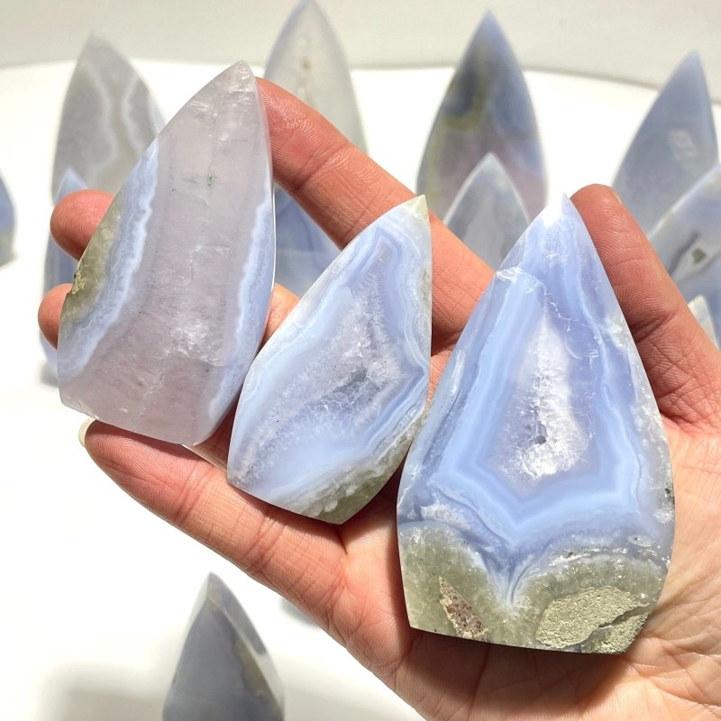 20 Pieces Beautiful Blue Chalcedony Arrow Head Shape - Wholesale Crystals