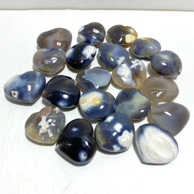 20 Pieces Black Orca Agate Heart 2 - Wholesale Crystals