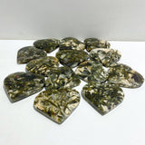 13 Pieces Green Mica Mixed Quartz Heart
