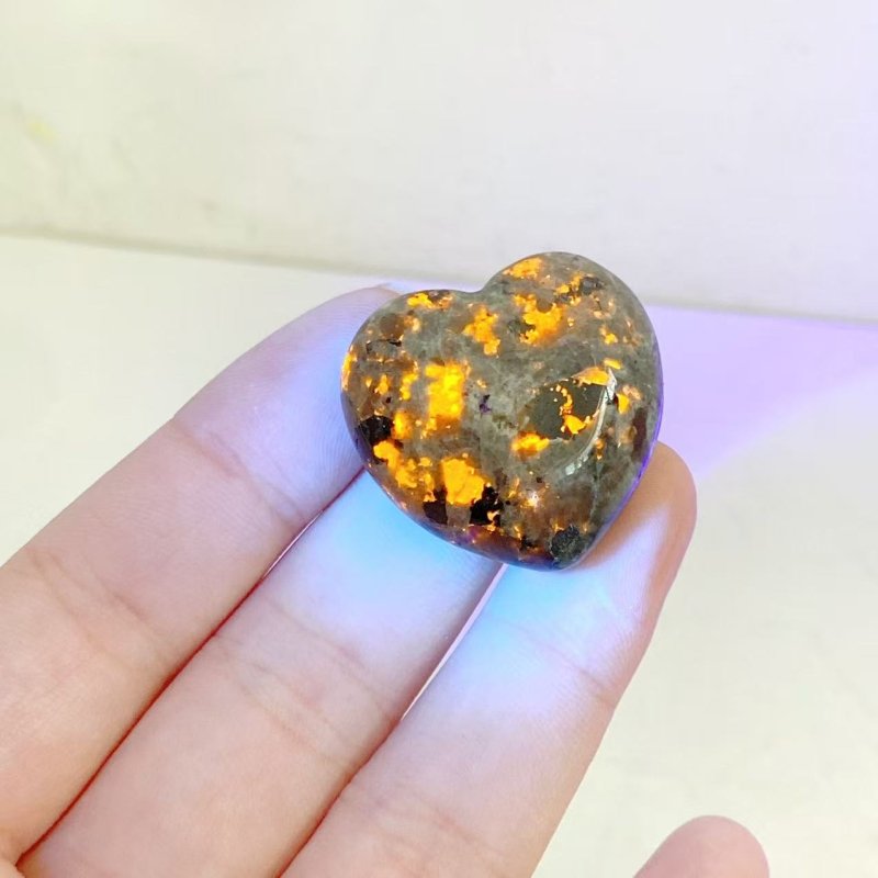 3CM Yooperlite Heart Wholesale - Wholesale Crystals