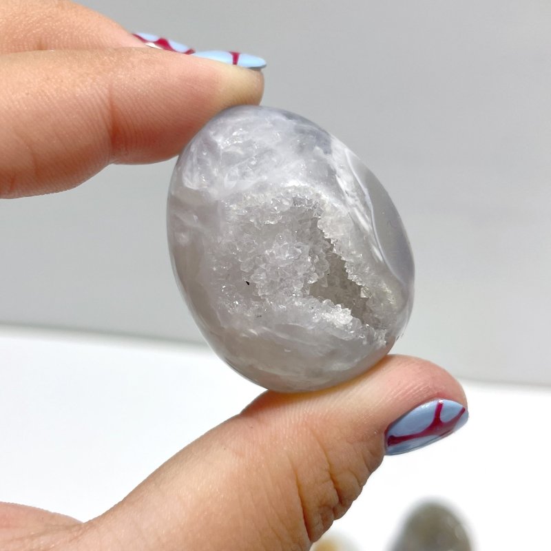 52 Pieces Geode Druzy Agate Eggs - Wholesale Crystals