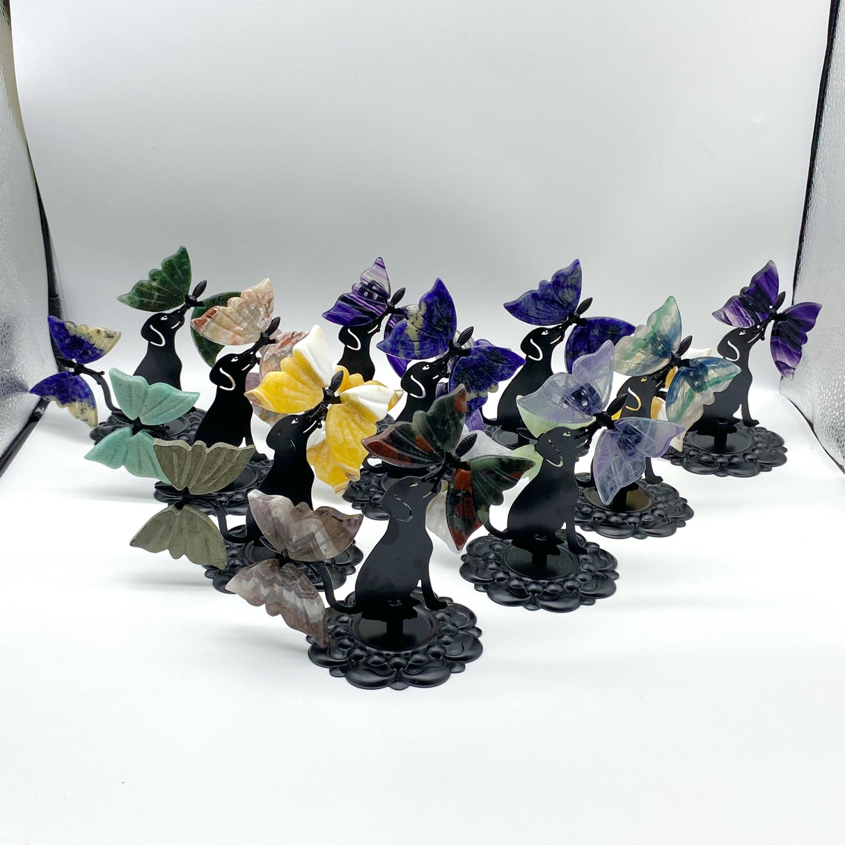 Wholesale Crystal Butterfly Wing Carving with Dog Metal Stand (Mixed Materials)