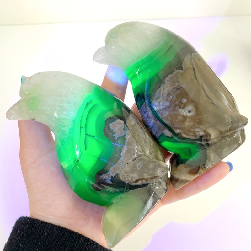 6 Pieces Volcano Agate Penguin Carving(UV - Reactive) - Wholesale Crystals