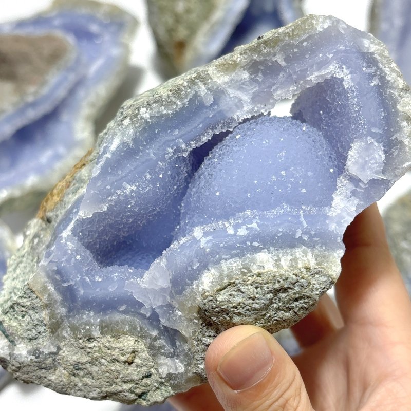 8 Pieces Large Blue Chalcedony Druzy Geode - Wholesale Crystals