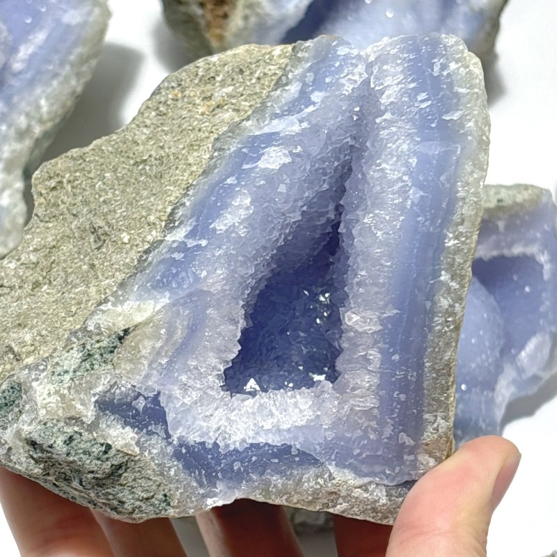 8 Pieces Large Blue Chalcedony Druzy Geode - Wholesale Crystals