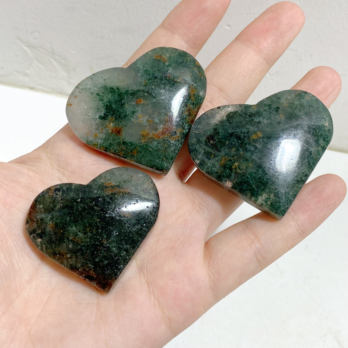 High Quality Green Mica Mixed Garnet Heart Wholesale