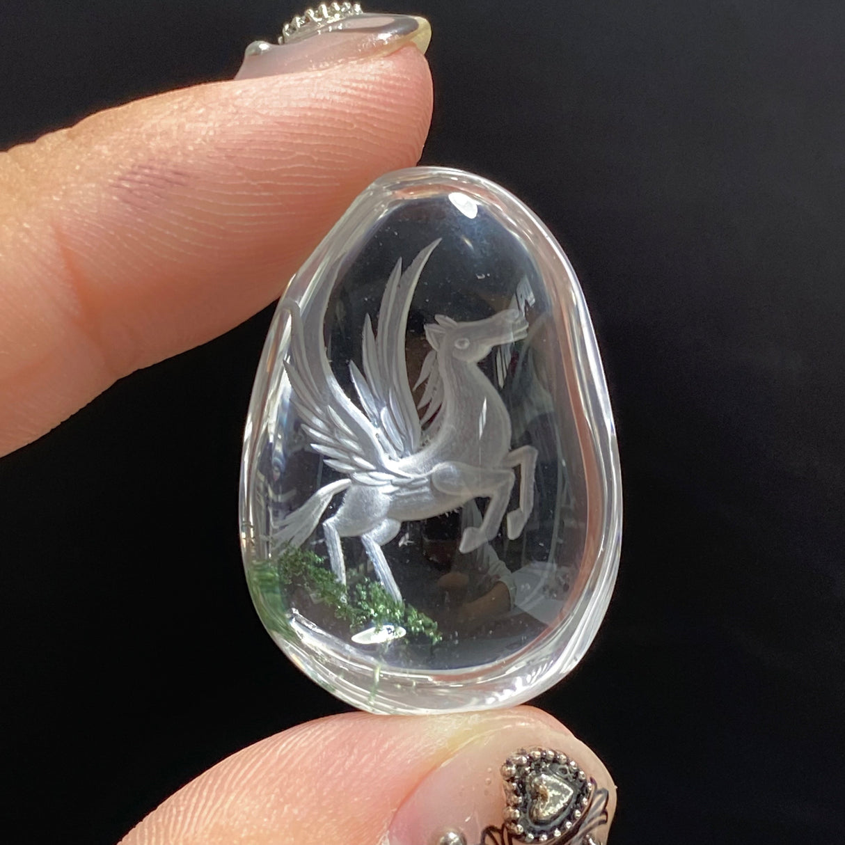 5 Pieces Pegasus Garden Quartz Inner Scene Carving