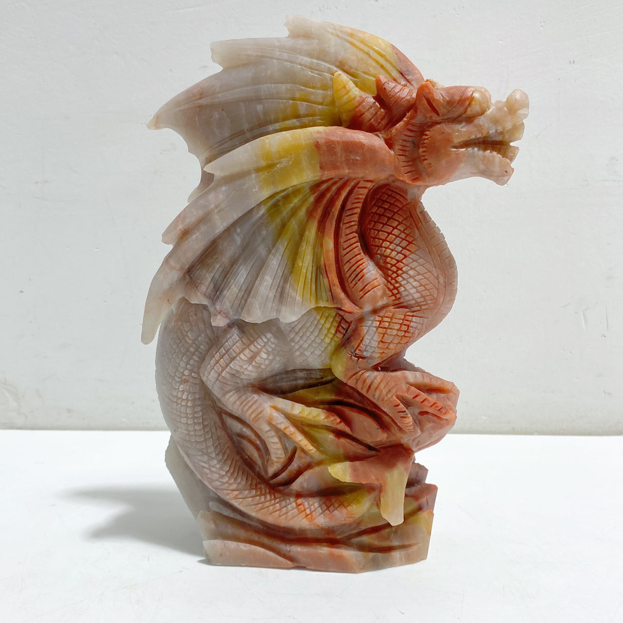 Unique China Stone Flying Dragon Castle Carving