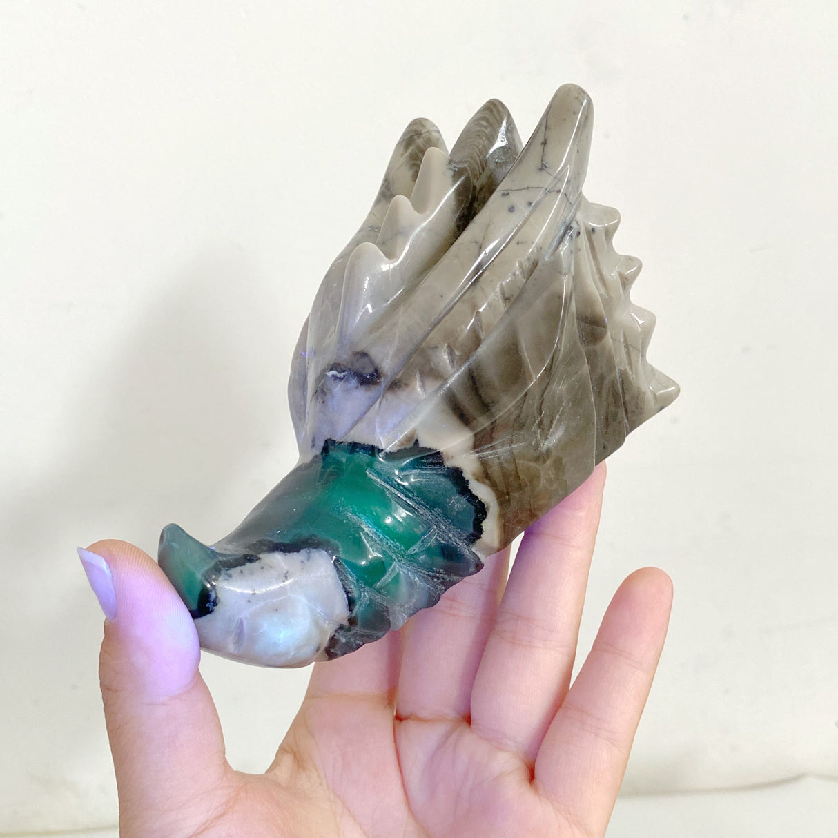 11 Pieces Volcanic Agate Dragon Head Carving Closeout(UV-Reactive)