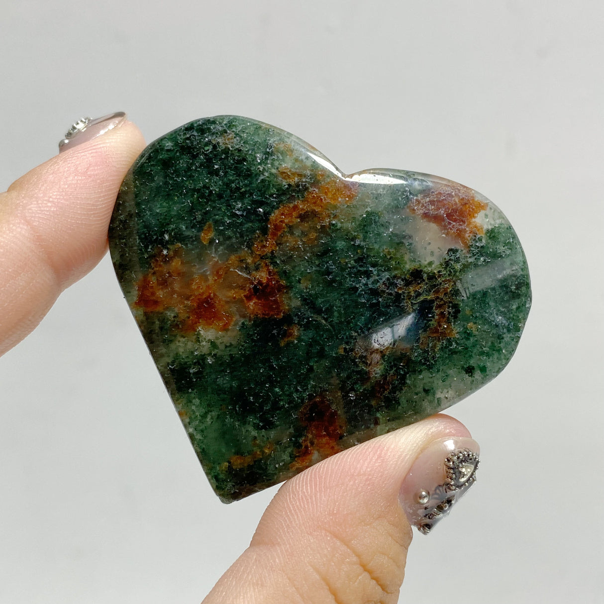 High Quality Green Mica Mixed Garnet Heart Wholesale