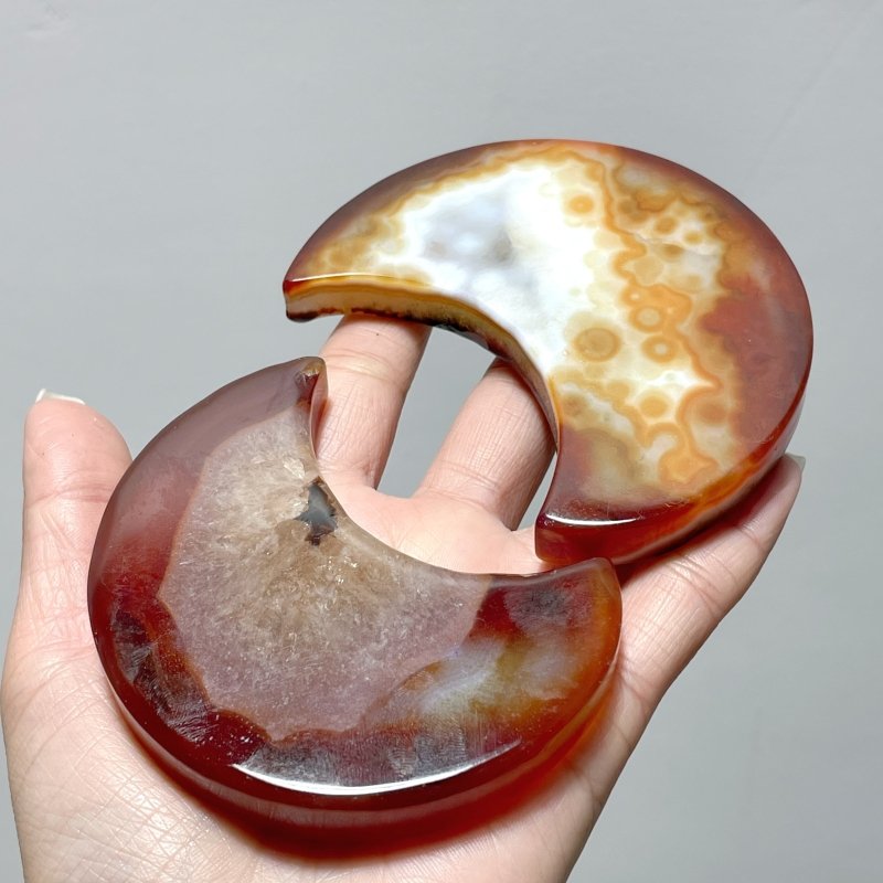 Carnelian Moon Shape Wholesale - Wholesale Crystals