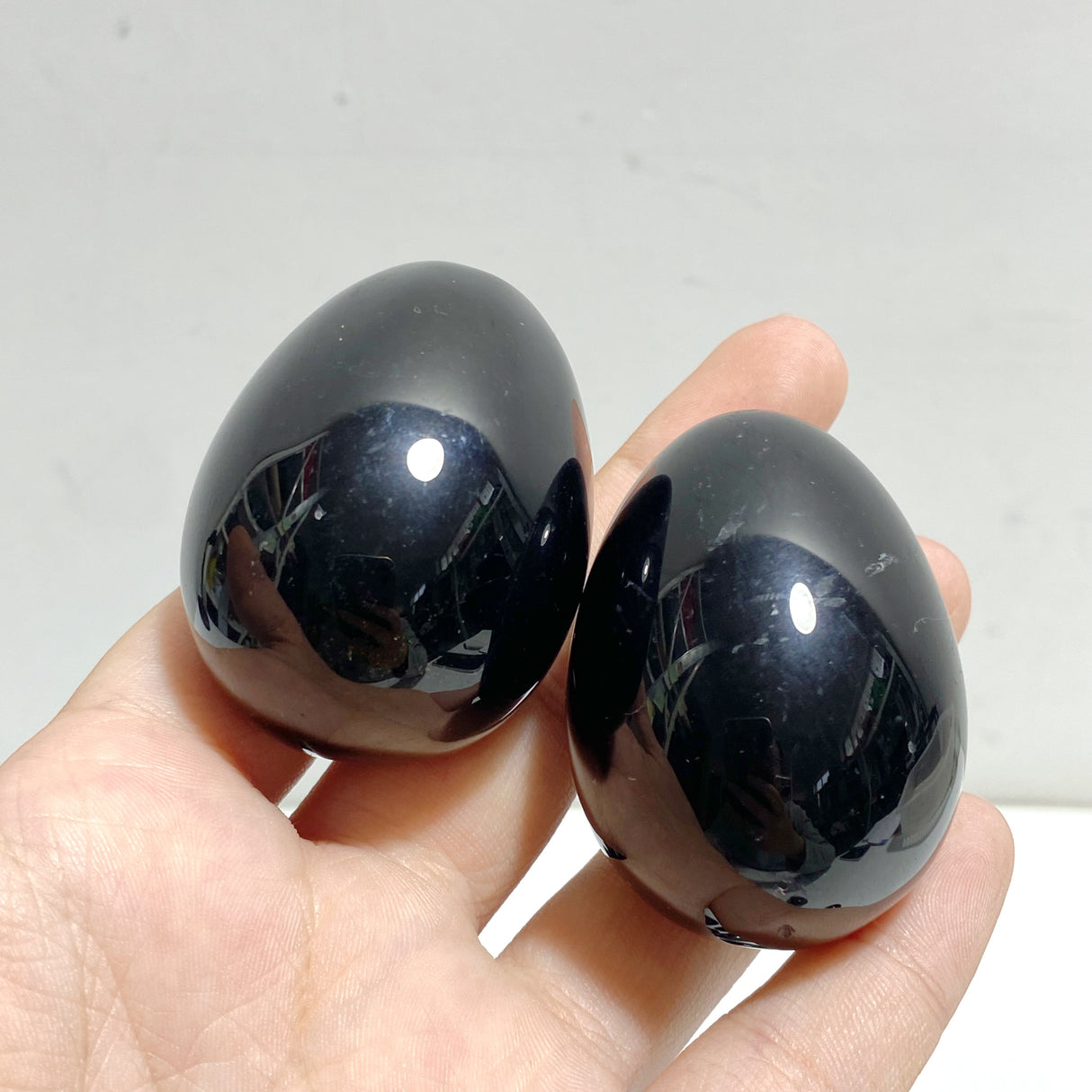 29 Pieces Black Obsidian Eggs
