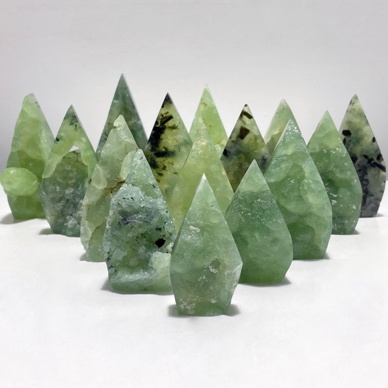 Prehnite Arrow Head Shape Wholesale - Wholesale Crystals