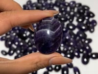125 Pieces High Quality Deep Purple Chevron Amethyst Small Palm Stone