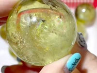 15 Pieces High Quality Citrine Spheres with Rainbow