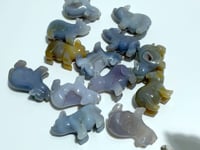 13 pieces Small Geode Agate Druzy Pig Carving