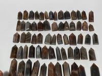 64 Pieces Black Rainbow Sun Stone With Hematite Points