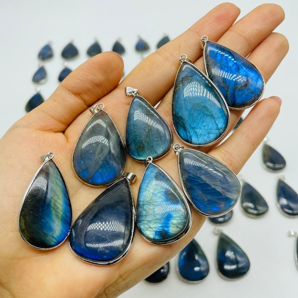 62 Pieces Blue Labradorite Pendant Charm -Wholesale Crystals
