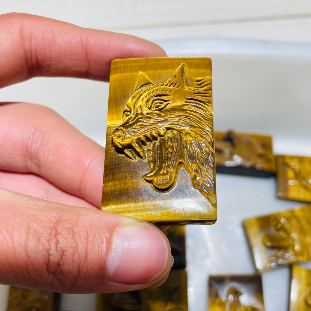 High Quality Tiger Eye Wolf Head Carving Wholesale -Wholesale Crystals
